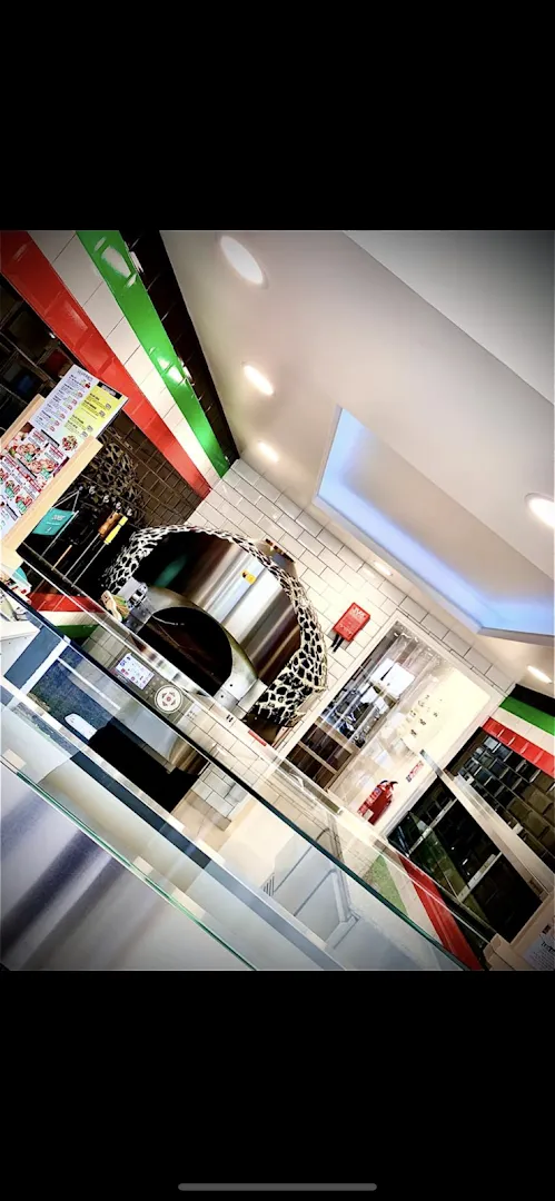 Casa di pizza · Photos 9